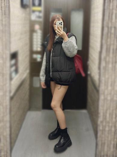 ひより(25)